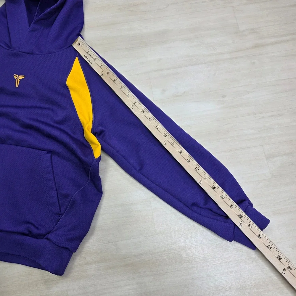 Nike Kobe Mamba Mentality Therma-Fit‎ Hoodie Purple Yellow Kids Size Large